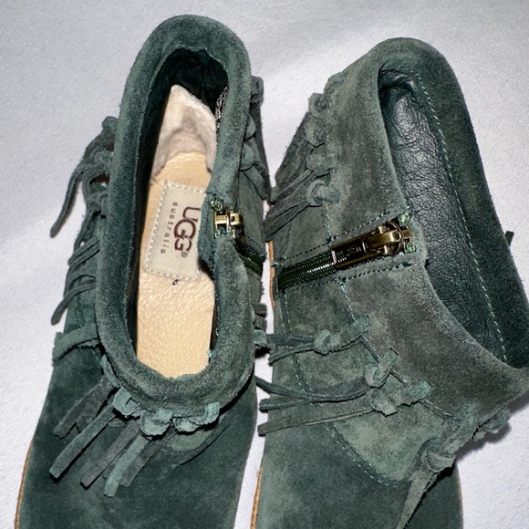 Ugg • Green Shenandoah Moccasins SZ 6 Fringe Suede Ankle Boot READ DESCRIPTION - Picture 2 of 11